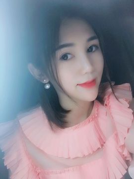 笑颜休息主播照片
