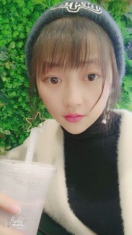 ღ蔡蔡🎙主播照片