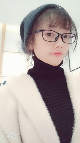 ღ蔡蔡🎙主播照片