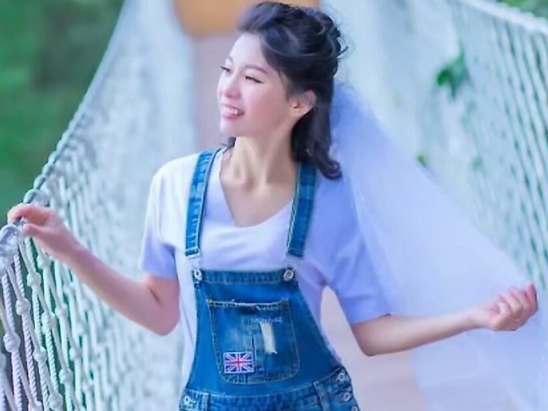 默笙♛的主播海报