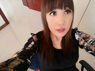 兵8l6的主播照片