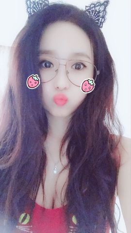 魅丽晴儿主播照片