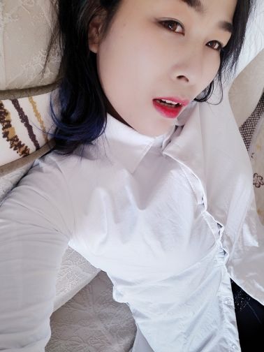 大虎牙的热豆腐主播照片
