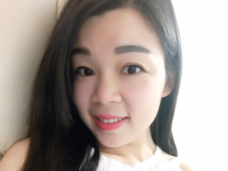 然大妞的主播海报