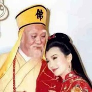《お*华爷*あ》的头像