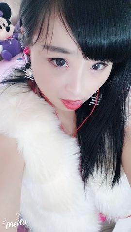 月离开了退网，再见主播照片