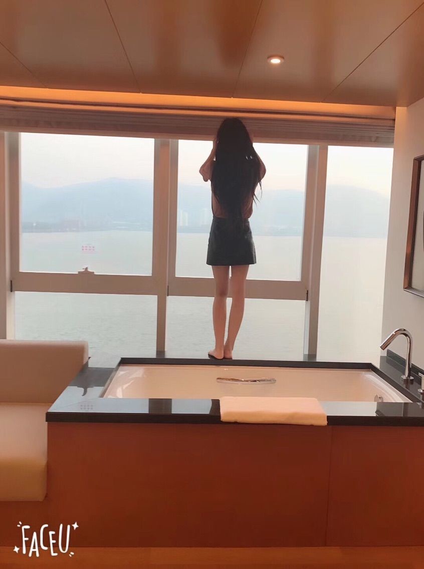 风中的风铃的图片