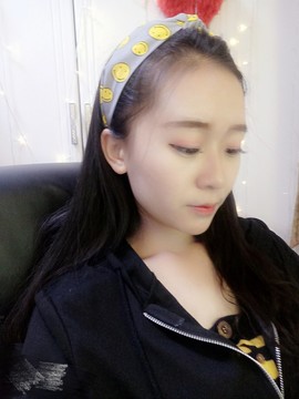 傲雪没人疼！主播照片