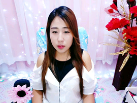 这主播不圆润☞盘她！主播照片