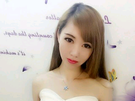 奔跑中的小情歌主播照片