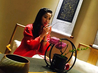 小神龙潇潇主播照片