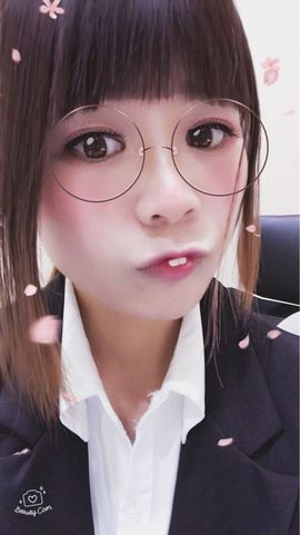 嗷~小熊熊！主播照片