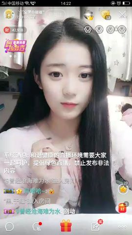 受伤孤单小男孩主播照片