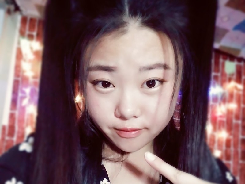 晨77的主播海报