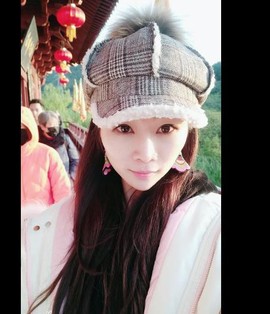 傅园慧.主播照片