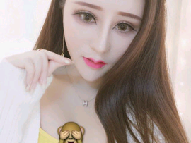 严家伽主播照片