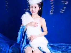 《十九点五》……主播照片