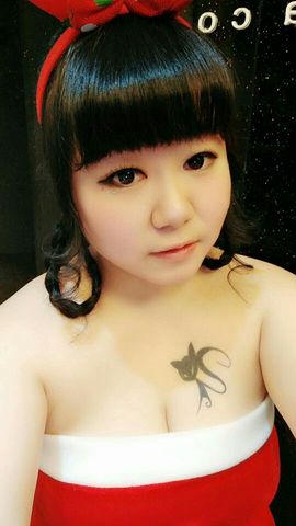 路路即将退房主播照片