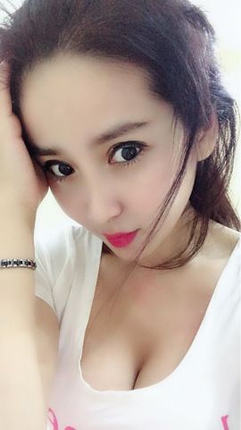 魅丽晴儿主播照片