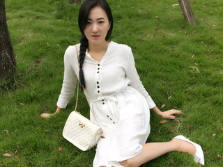 yz大蝉青山绿水的主播照片