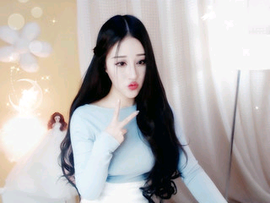 李少qw主播照片