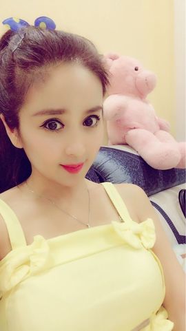 魅丽晴儿主播照片