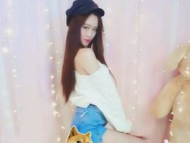 微信上的小帅哥主播照片