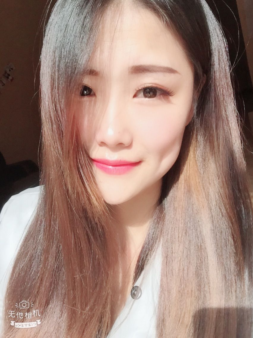 啦啦啦浪里格朗的主播照片