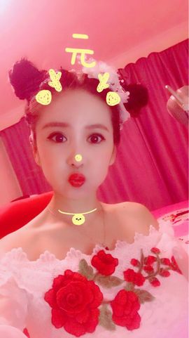 魅丽晴儿主播照片