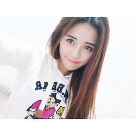 跑调嘉💟主播照片