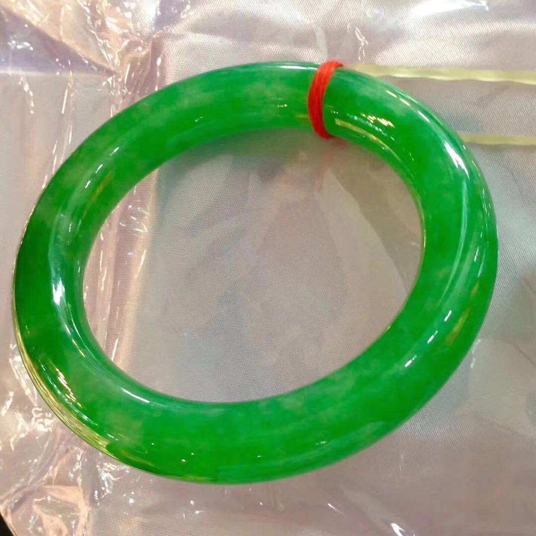 欲石翡翠的主播照片