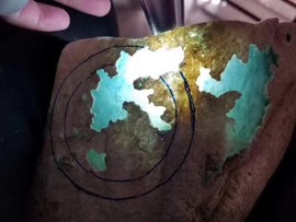 看原石开翡翠主播照片