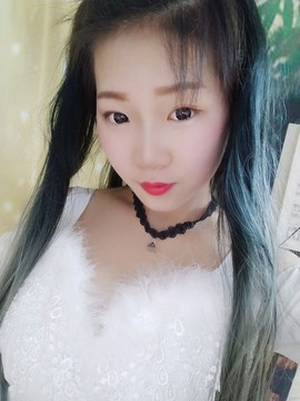 小豆心主播照片