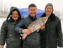 黄水平!主播照片