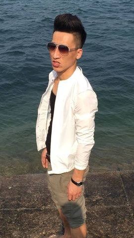 大脸💧9909主播照片