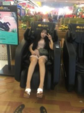 夏目萝莉主播照片