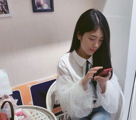 欣然💗小幸运主播照片