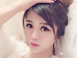 😃季节哥哥主播照片