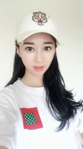 不知道呀……主播照片