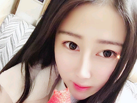 小钰h主播照片