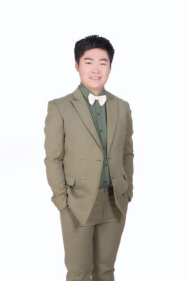 织梦木哥主播照片