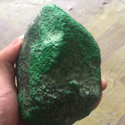 翠韵瑶～原石