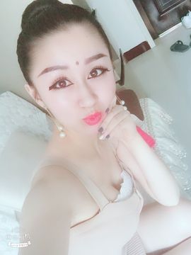 罐头，主播照片