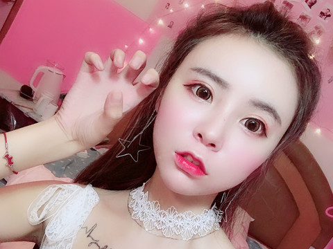 🌸Shirley雯静海报