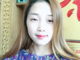 物流冷链的主播照片