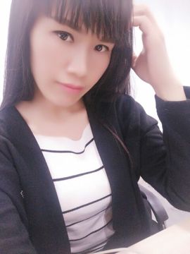 木稳稳761837主播照片