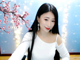 日月明空曌主播照片