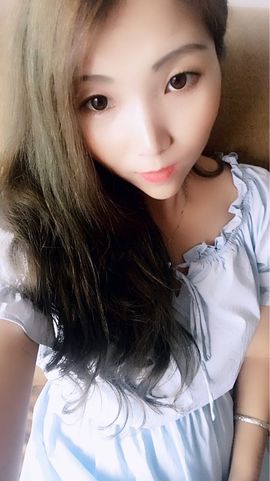 ╰倾城若曦主播照片