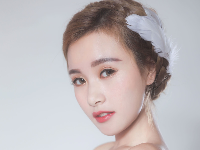 昵称违规，请重新修改的主播海报