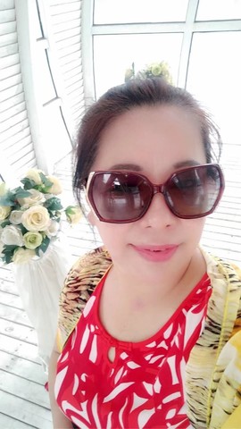 魅力女人唱民歌主播照片